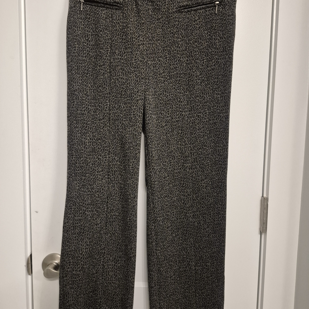 Briggs New York Women’s Gray Textured Career Pants – Size 10P
